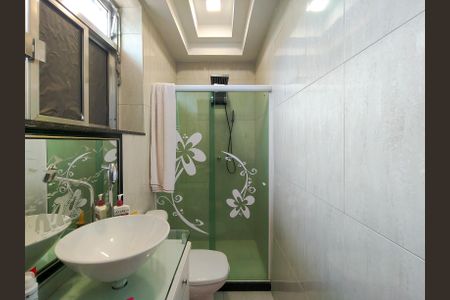 Apartamento para alugar com 100m², 3 quartos e sem vaga Apartamento para alugar com 100m², 3 quartos e sem vagaBanheiro 1