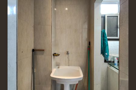 Apartamento para alugar com 100m², 3 quartos e sem vaga Apartamento para alugar com 100m², 3 quartos e sem vagaÁrea de Serviço