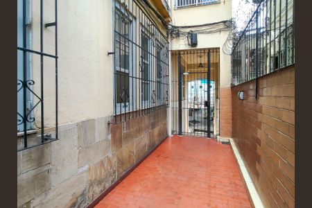 Apartamento para alugar com 100m², 3 quartos e sem vaga Apartamento para alugar com 100m², 3 quartos e sem vagaFachada e portaria