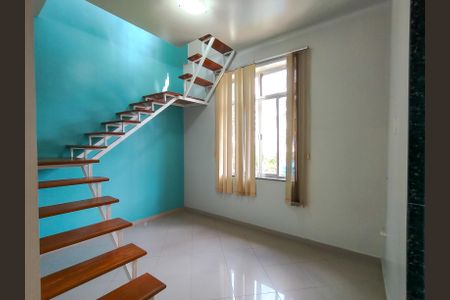 Apartamento para alugar com 100m², 3 quartos e sem vaga Apartamento para alugar com 100m², 3 quartos e sem vagaSala de Estar