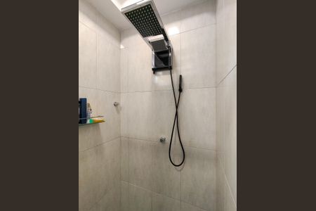 Apartamento para alugar com 100m², 3 quartos e sem vaga Apartamento para alugar com 100m², 3 quartos e sem vagaBanheiro 1