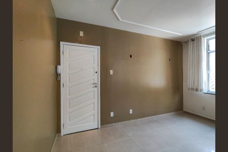 Apartamento para alugar com 100m², 3 quartos e sem vaga Apartamento para alugar com 100m², 3 quartos e sem vagaEntrada