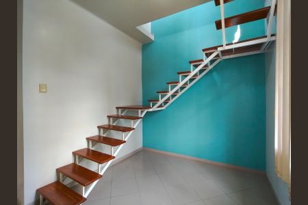 Apartamento para alugar com 100m², 3 quartos e sem vaga Apartamento para alugar com 100m², 3 quartos e sem vagaSala de Estar