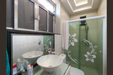 Apartamento para alugar com 100m², 3 quartos e sem vaga Apartamento para alugar com 100m², 3 quartos e sem vagaBanheiro 1