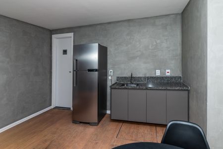 Apartamento para alugar com 25m², 1 quarto e sem vagaÁrea comum - Salão de Festas