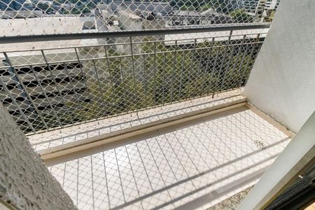Apartamento à venda com 64m², 3 quartos e 1 vaga Apartamento à venda com 64m², 3 quartos e 1 vagaVaranda da Sala