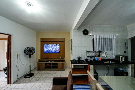 Casa à venda com 4 quartos, 350m² em Conjunto Promorar Sapopemba, São Paulo