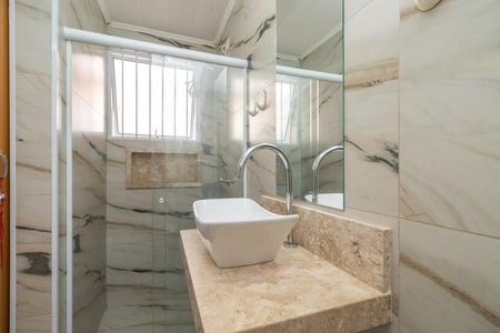 Casa à venda com 142m², 2 quartos e 3 vagasBanheiro Social