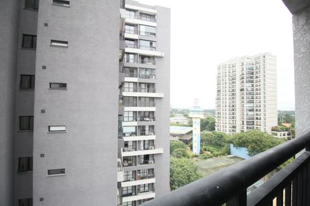 Varanda  de apartamento para alugar com 2 quartos, 39m² em Cidade Jardim, São Paulo