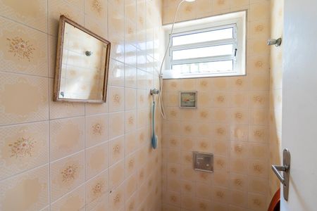 Casa à venda com 170m², 3 quartos e 4 vagasBanheiro de Serviço