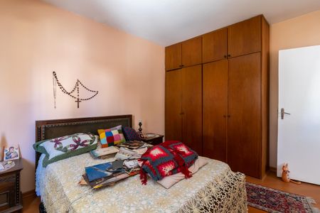 Casa à venda com 170m², 3 quartos e 4 vagasSuíte
