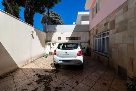 Casa à venda com 170m², 3 quartos e 4 vagasGaragem