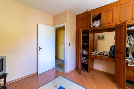 Casa à venda com 170m², 3 quartos e 4 vagasQuarto 2