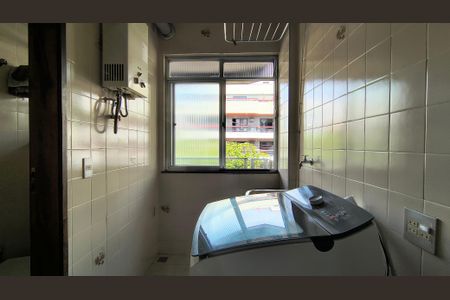 Apartamento à venda com 116m², 2 quartos e 1 vagaCozinha e Área de Serviço 