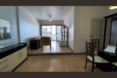 Apartamento à venda com 116m², 2 quartos e 1 vagaSala