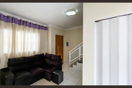 Casa de Condomínio à venda com 2 quartos, 57m² em Parque Boturussu, São Paulo