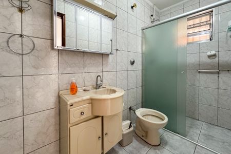 Casa à venda com 160m², 3 quartos e 2 vagasBanheiro - Suíte
