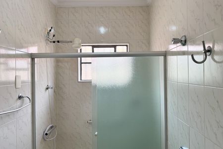 Casa à venda com 160m², 3 quartos e 2 vagasBanheiro Social
