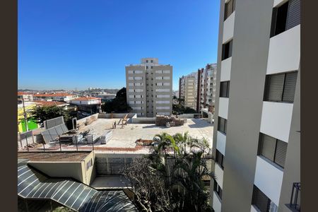 Quarto 2 de apartamento para alugar com 2 quartos, 56m² em Vila Nova Alba, São Paulo