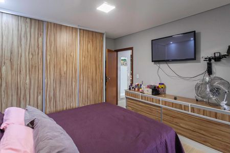Casa à venda com 307m², 3 quartos e 4 vagasSuíte 