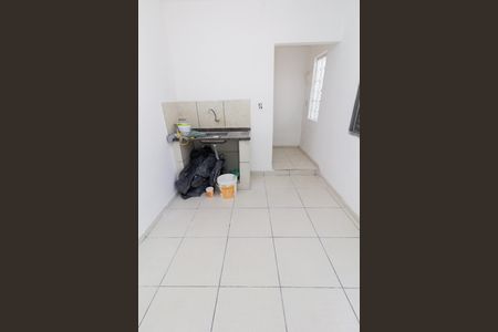 Casa para alugar com 35m², 1 quarto e sem vaga Casa para alugar com 35m², 1 quarto e sem vagaSala e Cozinha