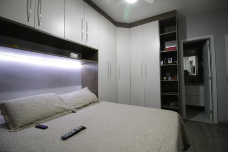 Apartamento à venda com 73m², 2 quartos e 1 vaga Suíte 2