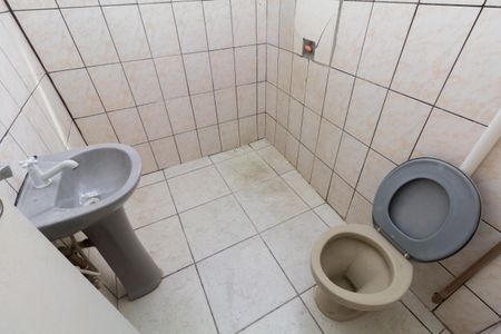 Casa para alugar com 65m², 2 quartos e sem vagaBanheiro 2