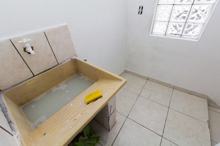 Casa para alugar com 65m², 2 quartos e sem vagaÁrea de Serviço