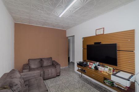Casa à venda com 100m², 3 quartos e 2 vagasSala