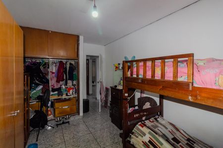 Casa à venda com 100m², 3 quartos e 2 vagas Casa à venda com 100m², 3 quartos e 2 vagasQuarto 2