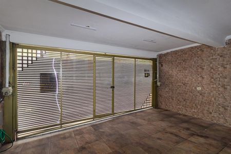 Casa à venda com 100m², 3 quartos e 2 vagasGaragem