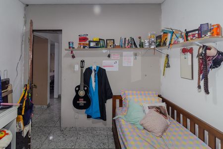 Casa à venda com 100m², 3 quartos e 2 vagasQuarto 1