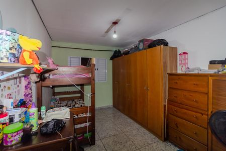 Casa à venda com 100m², 3 quartos e 2 vagasQuarto 2