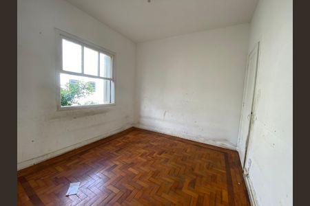Apartamento à venda com 79m², 2 quartos e sem vaga