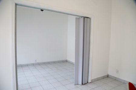 Apartamento à venda com 70m², 2 quartos e sem vaga Apartamento à venda com 70m², 2 quartos e sem vagaQuarto