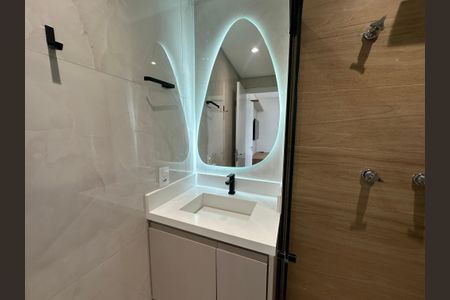 Apartamento para alugar com 64m², 2 quartos e 1 vagaBanheiro da Suíte 1