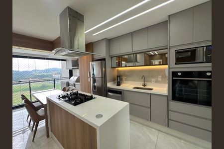 Apartamento para alugar com 64m², 2 quartos e 1 vagaCozinha
