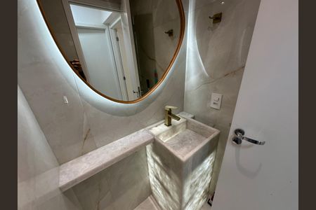Apartamento para alugar com 64m², 2 quartos e 1 vagaLavabo