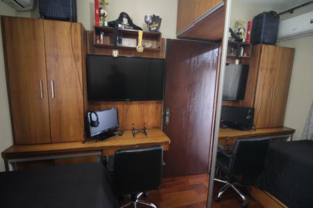 Casa à venda com 356m², 3 quartos e 3 vagasQuarto 1