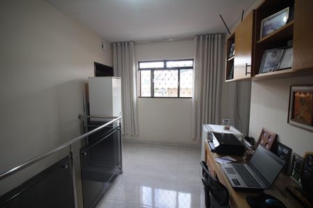 Casa à venda com 356m², 3 quartos e 3 vagasSala 2