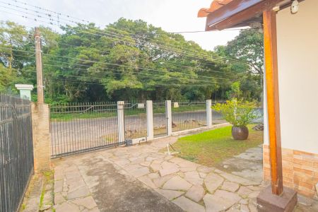 Casa à venda com 120m², 4 quartos e 8 vagasFrente da Casa