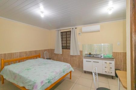 Casa à venda com 120m², 4 quartos e 8 vagasSuíte
