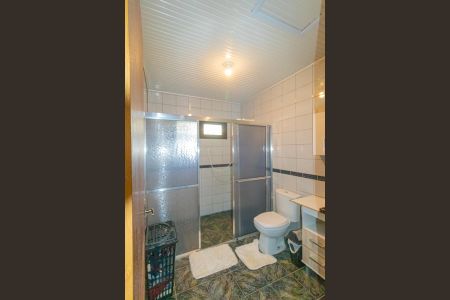 Casa à venda com 120m², 4 quartos e 8 vagasBanheiro