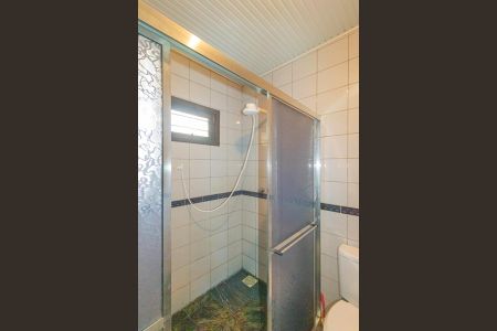 Casa à venda com 120m², 4 quartos e 8 vagasBanheiro