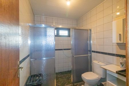 Casa à venda com 120m², 4 quartos e 8 vagasBanheiro