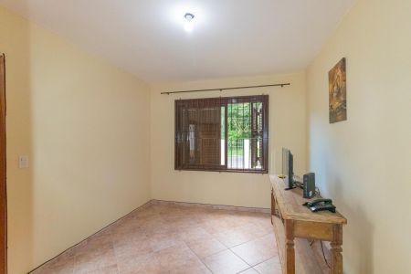 Sala de casa à venda com 4 quartos, 120m² em Harmonia, Canoas