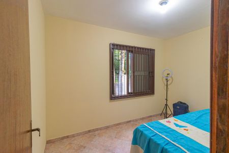 Casa à venda com 120m², 4 quartos e 8 vagasQuarto 2