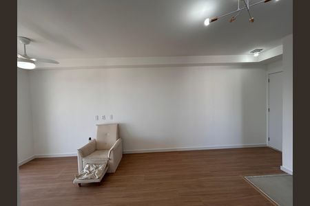 Sala  de apartamento à venda com 3 quartos, 77m² em Santo Amaro, São Paulo