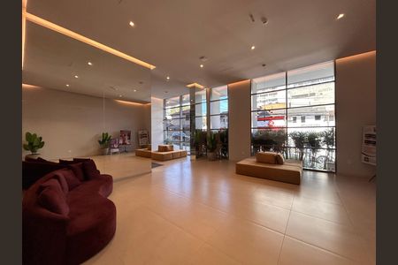 Hall de entrada condomínio  de apartamento para alugar com 3 quartos, 77m² em Santo Amaro, São Paulo