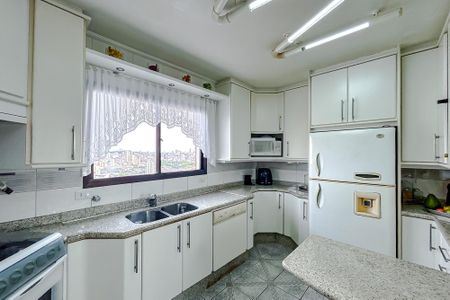 Apartamento à venda com 115m², 3 quartos e 2 vagasCozinha